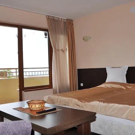 Cacao House Golden Sands